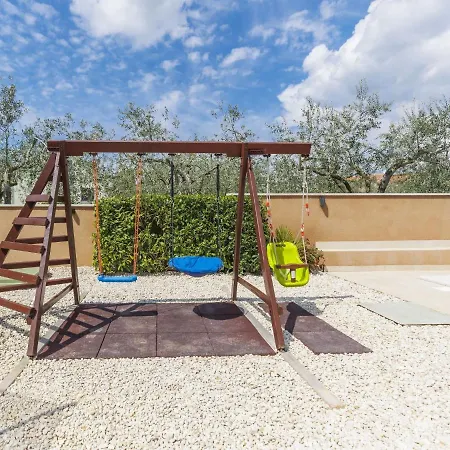 Holiday home Vesna By Interhome